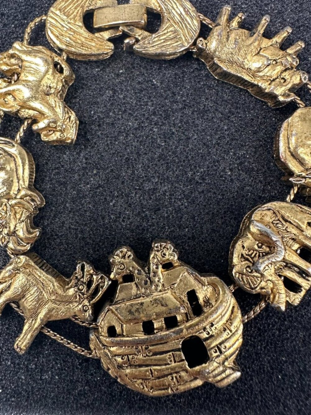 Vintage Noah Arks Bracelet Gold Tone Sliding Charms Bergdorf Goodman 7.25" - Picture 2 of 13